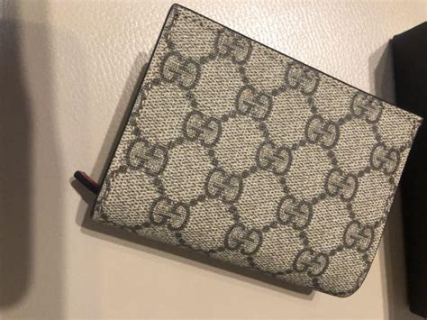 gucci 小さい財布|Gucci shop online.